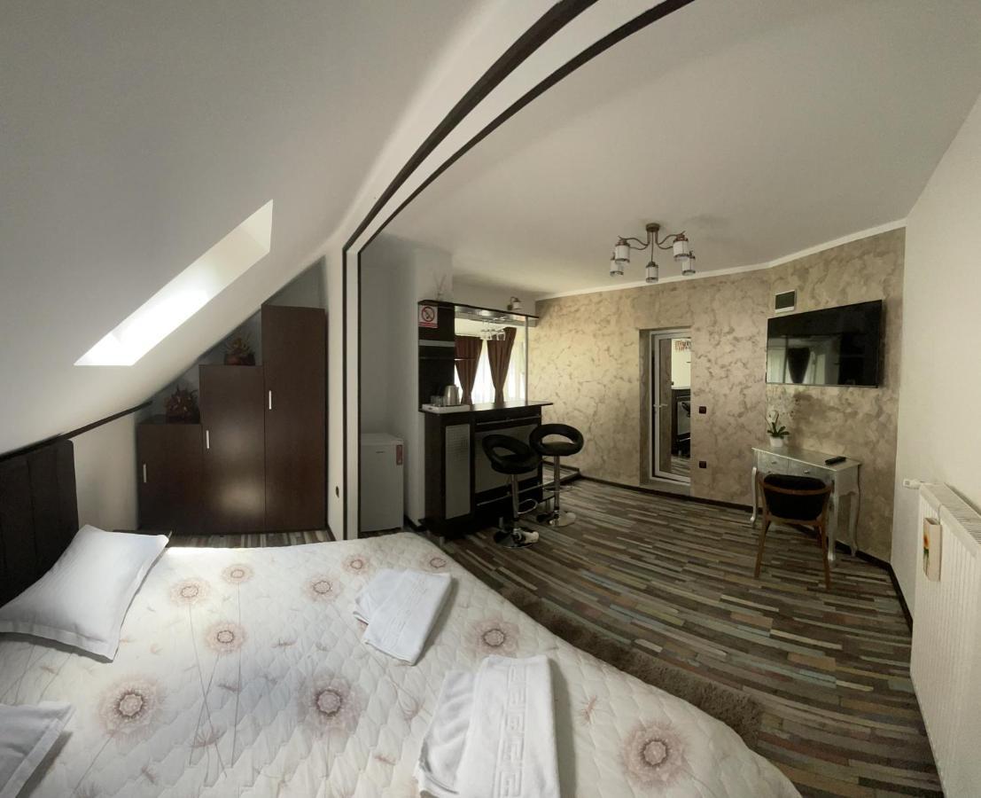 Casa Anne Marie Ξενοδοχείο Σινάια Εξωτερικό φωτογραφία